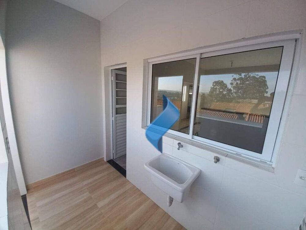 Casa, 4 quartos, 205 m² - Foto 2