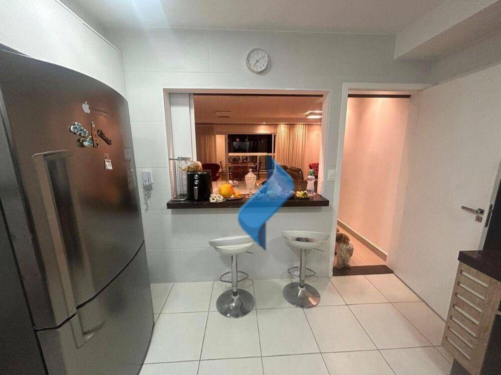 Apartamento, 3 quartos, 140 m² - Foto 3