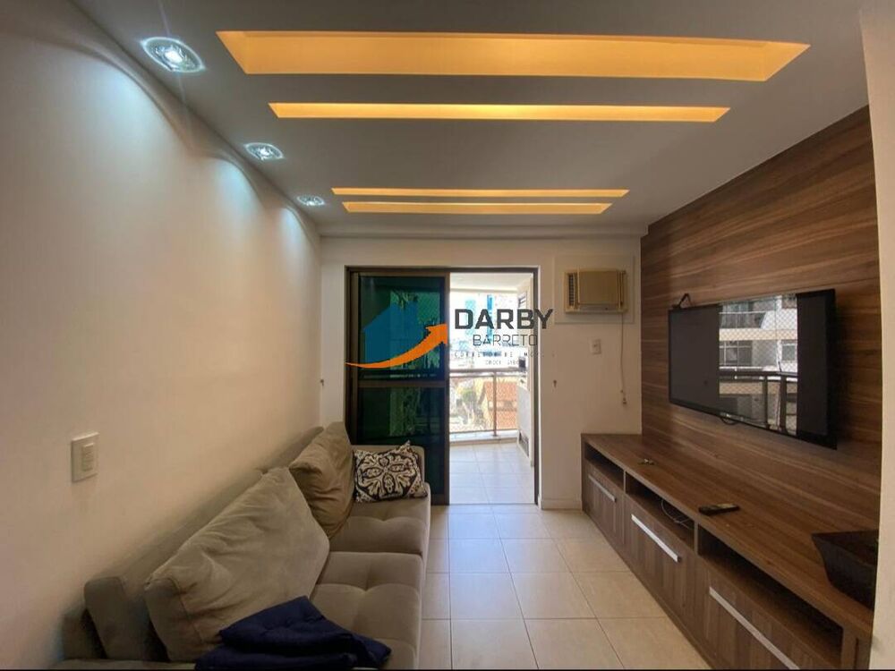 Apartamento à venda com 2 quartos, 72m² - Foto 1