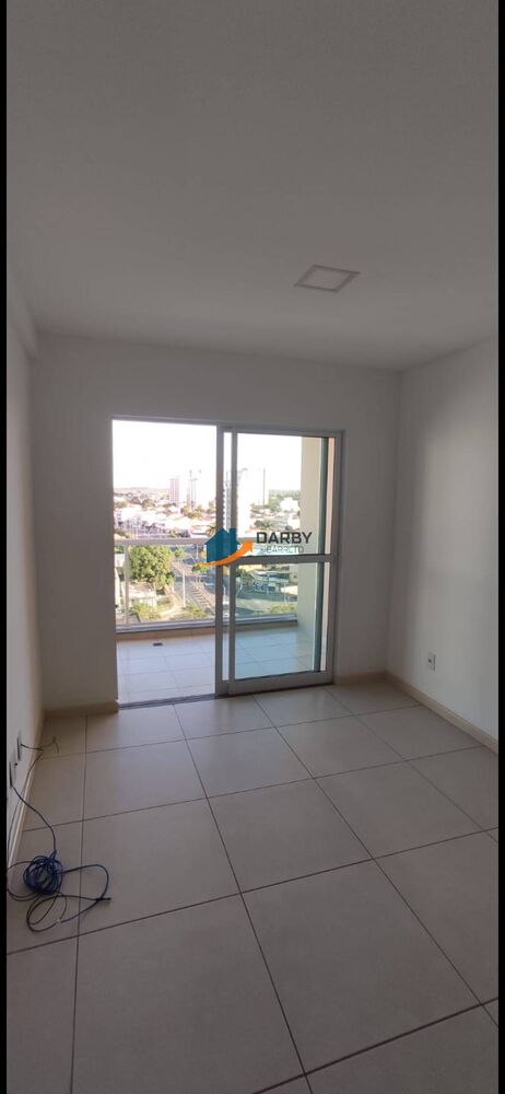 Apartamento à venda com 2 quartos, 72m² - Foto 3