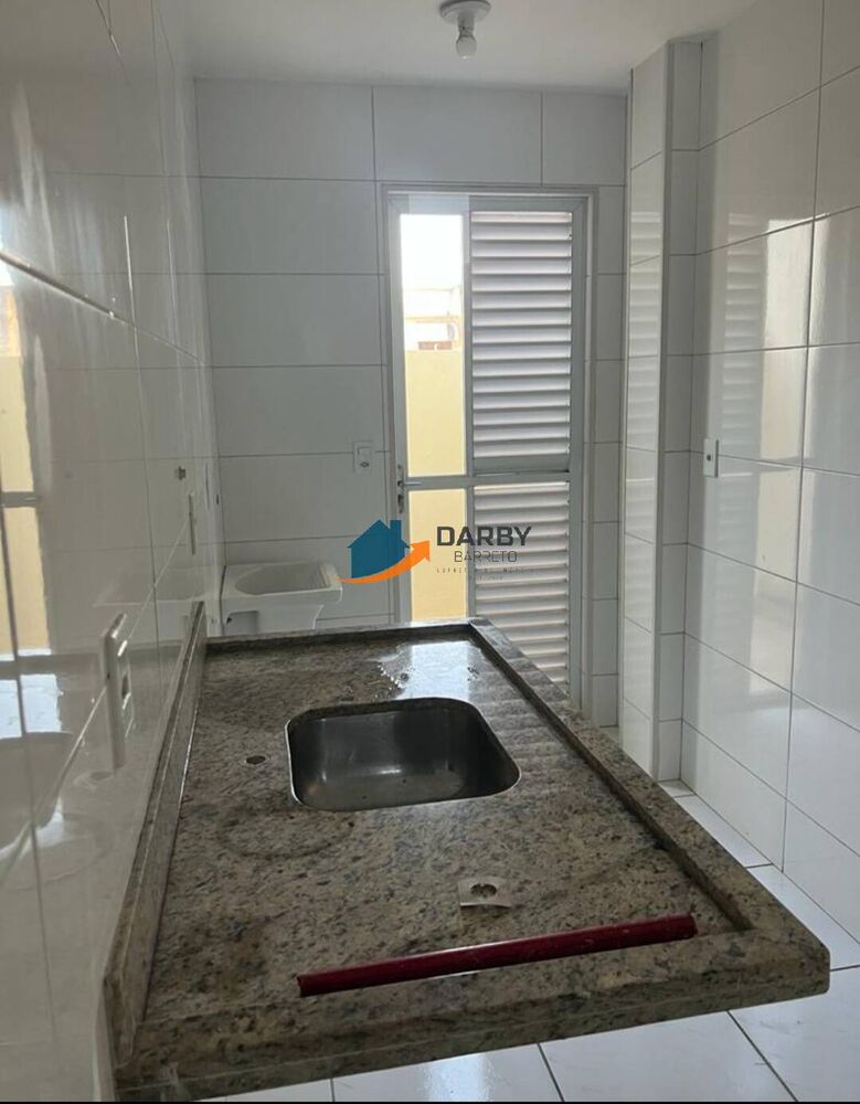 Apartamento à venda com 2 quartos, 70m² - Foto 3