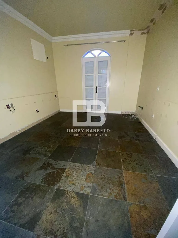 Casa, 4 quartos, 219 m² - Foto 4