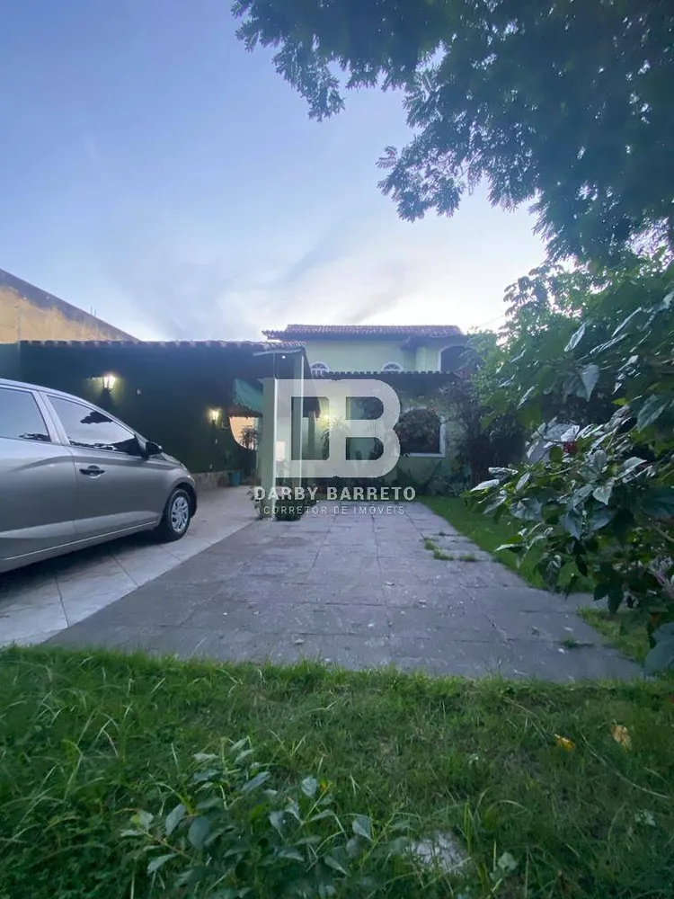 Casa, 4 quartos, 219 m² - Foto 1