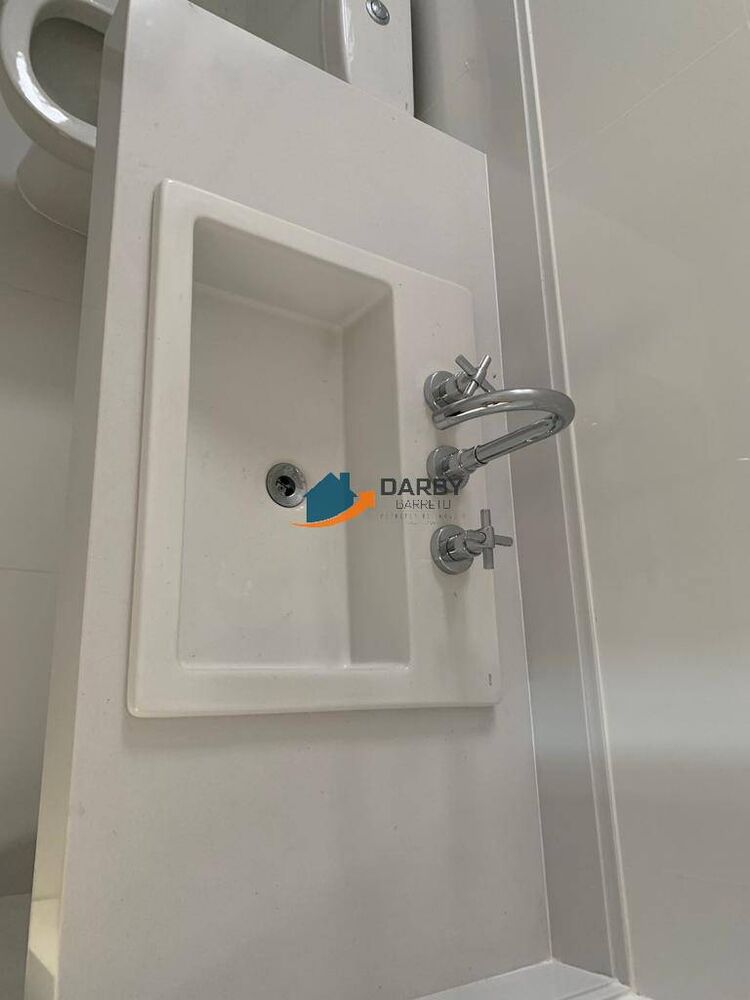 Apartamento à venda com 3 quartos, 114m² - Foto 4