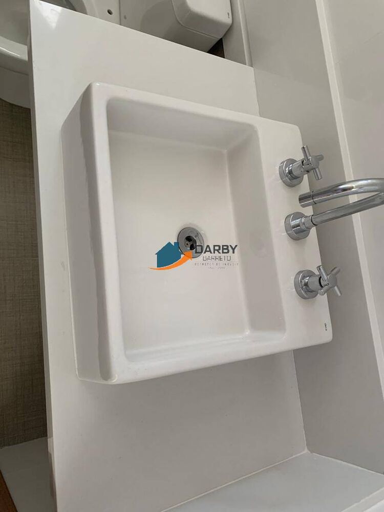 Apartamento à venda com 3 quartos, 114m² - Foto 3
