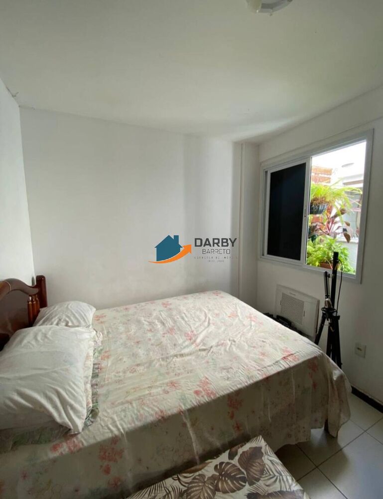 Apartamento à venda com 2 quartos, 70m² - Foto 2