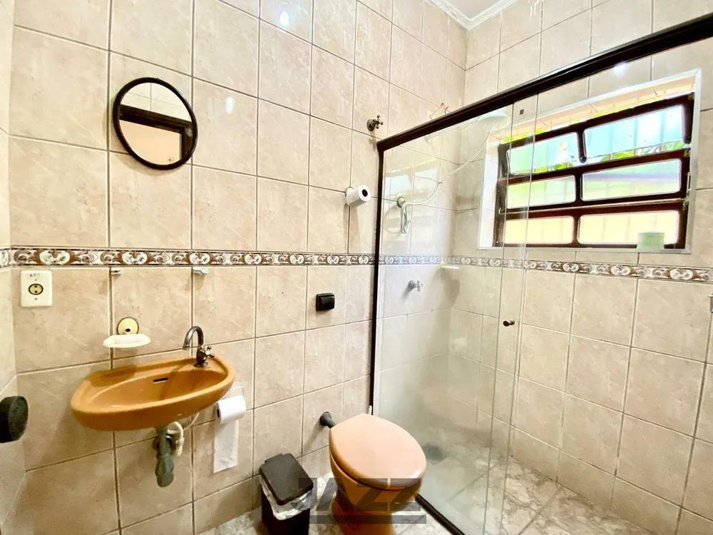 Casa, 5 quartos, 236 m² - Foto 3