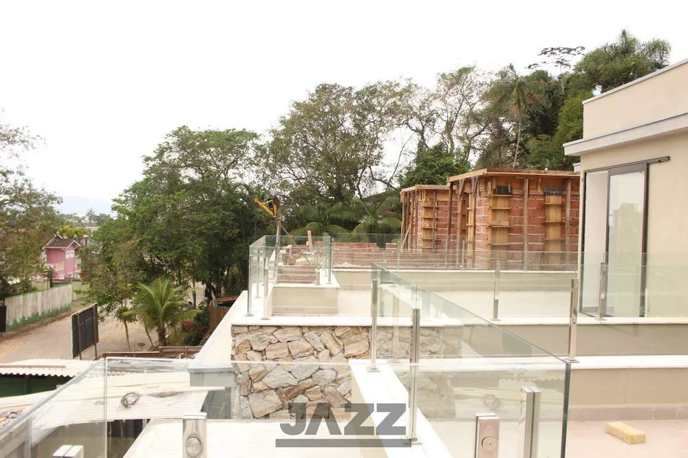 Casa, 4 quartos, 220 m² - Foto 15