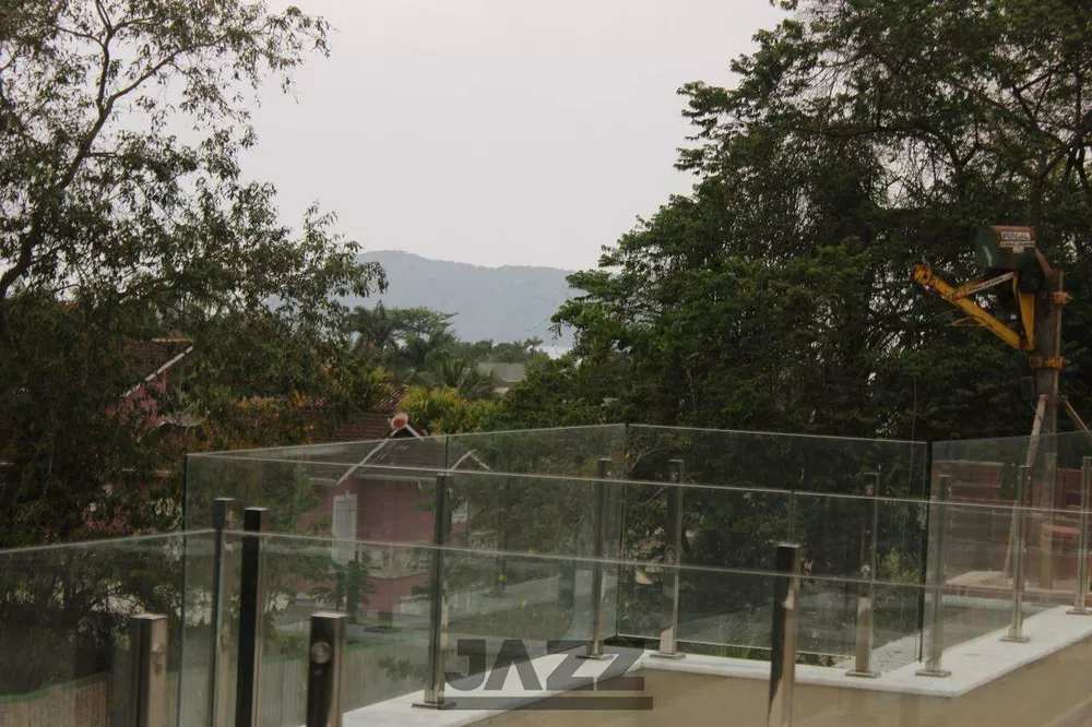 Casa, 4 quartos, 220 m² - Foto 3