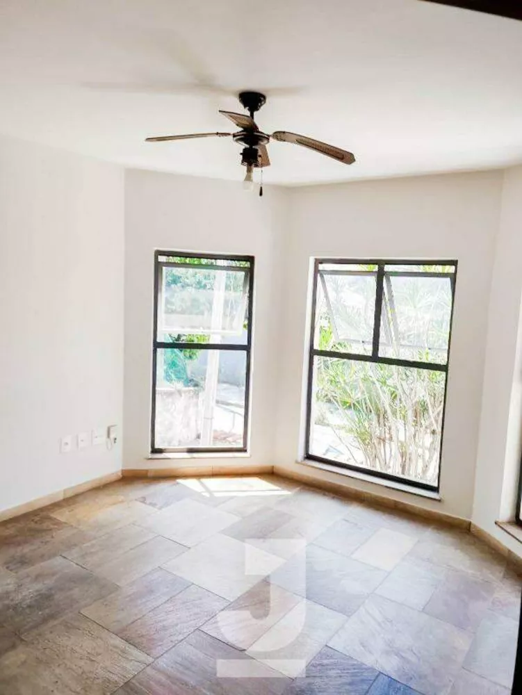 Casa, 4 quartos, 280 m² - Foto 1