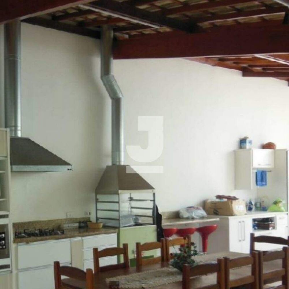 Casa à venda com 4 quartos, 300m² - Foto 1