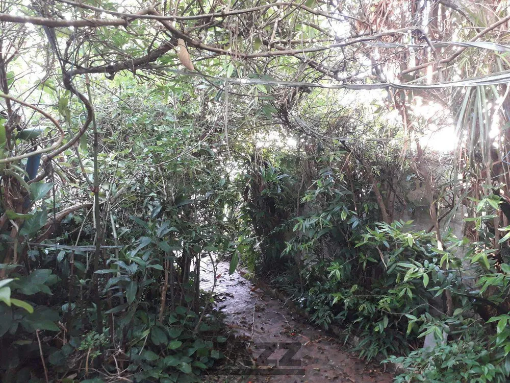 Casa, 3 quartos, 200 m² - Foto 2