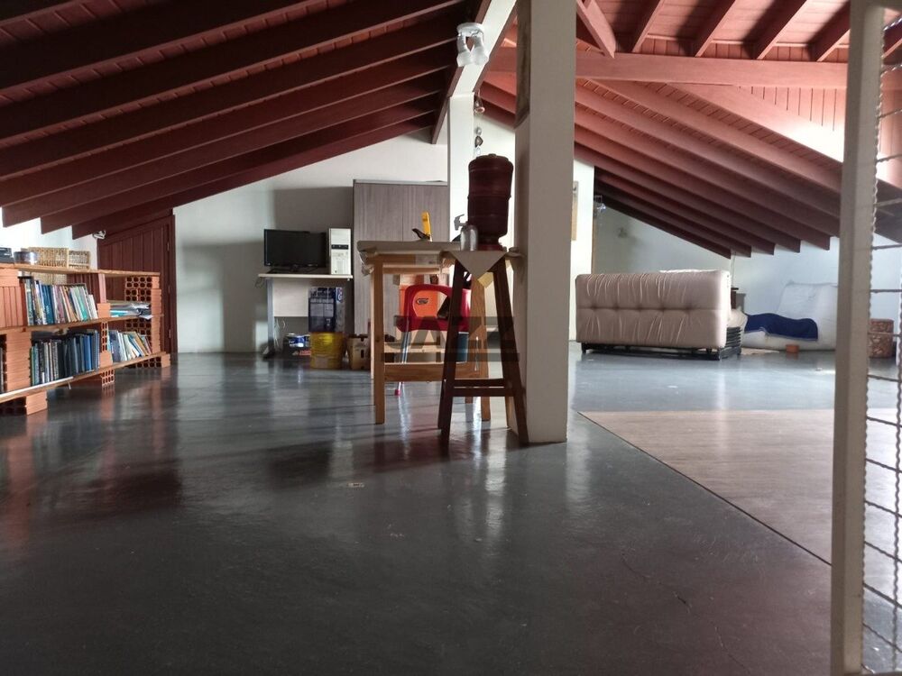 Casa, 4 quartos, 210 m² - Foto 9