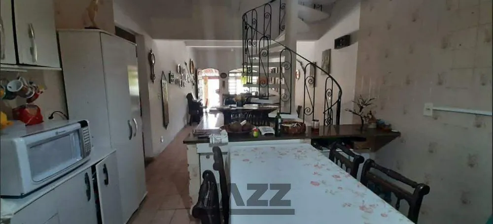 Casa, 6 quartos, 300 m² - Foto 1