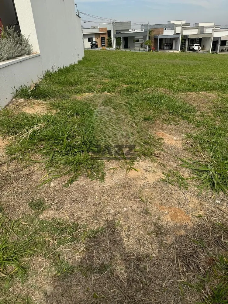 Terreno, 239 m² - Foto 1