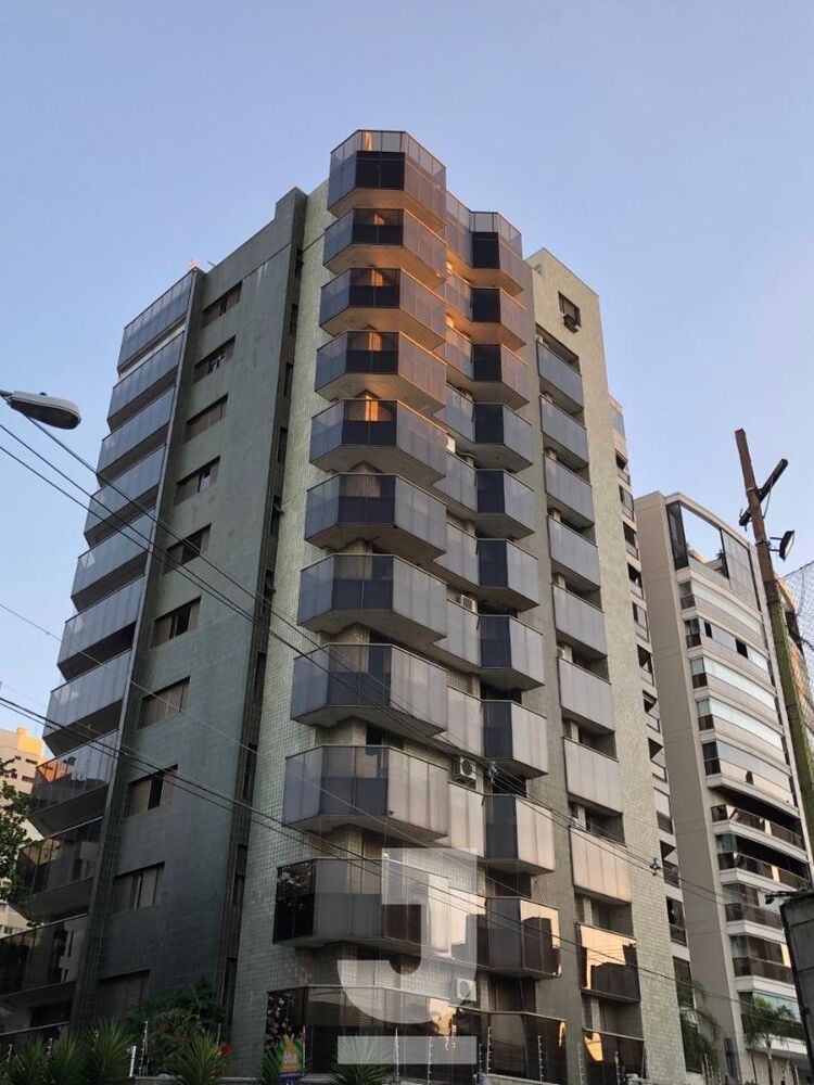 Apartamento à venda com 5 quartos, 400m² - Foto 1