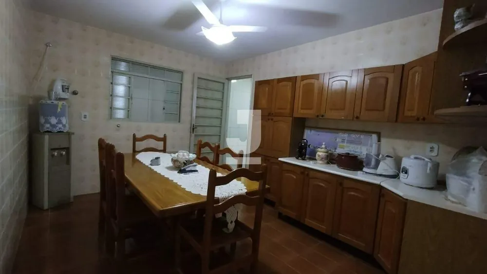 Casa, 3 quartos, 180 m² - Foto 2