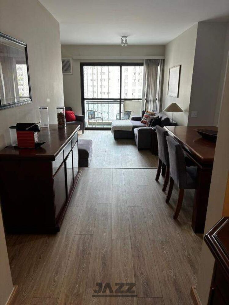 Apartamento para alugar com 1 quarto, 70m² - Foto 7
