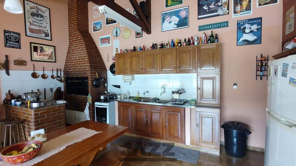 Chácara à venda com 5 quartos, 2940m² - Foto 4