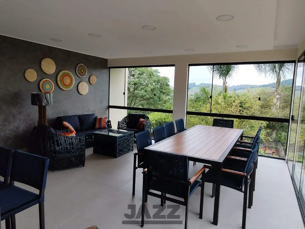 Casa, 5 quartos, 380 m² - Foto 1