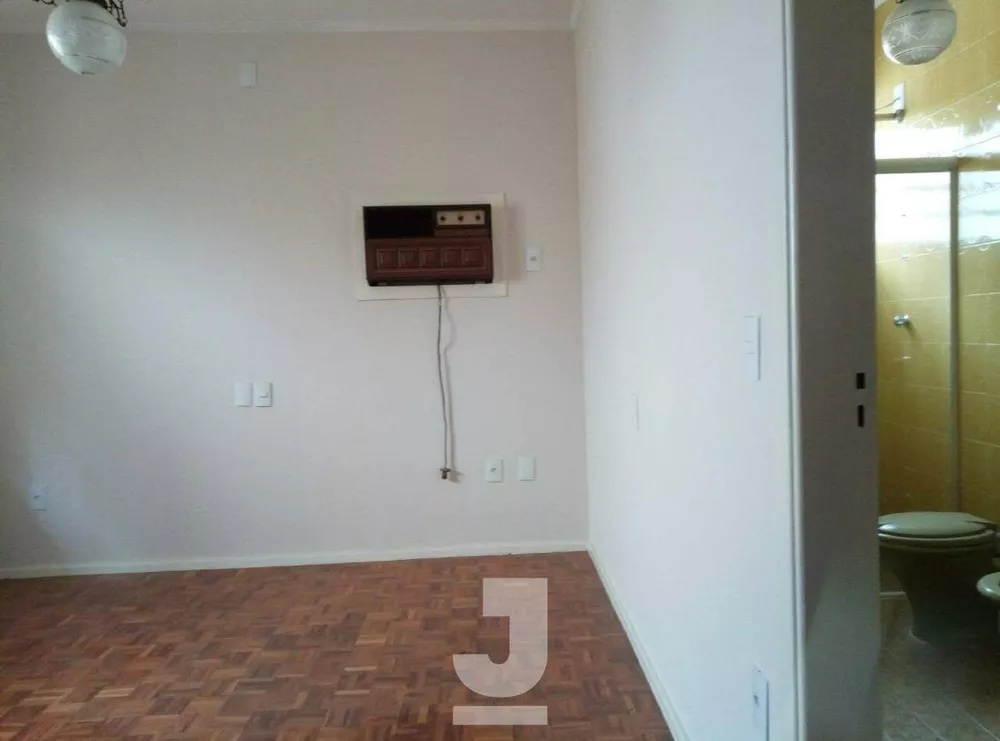 Casa, 4 quartos, 258 m² - Foto 2