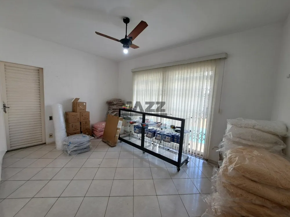 Casa, 3 quartos, 300 m² - Foto 4