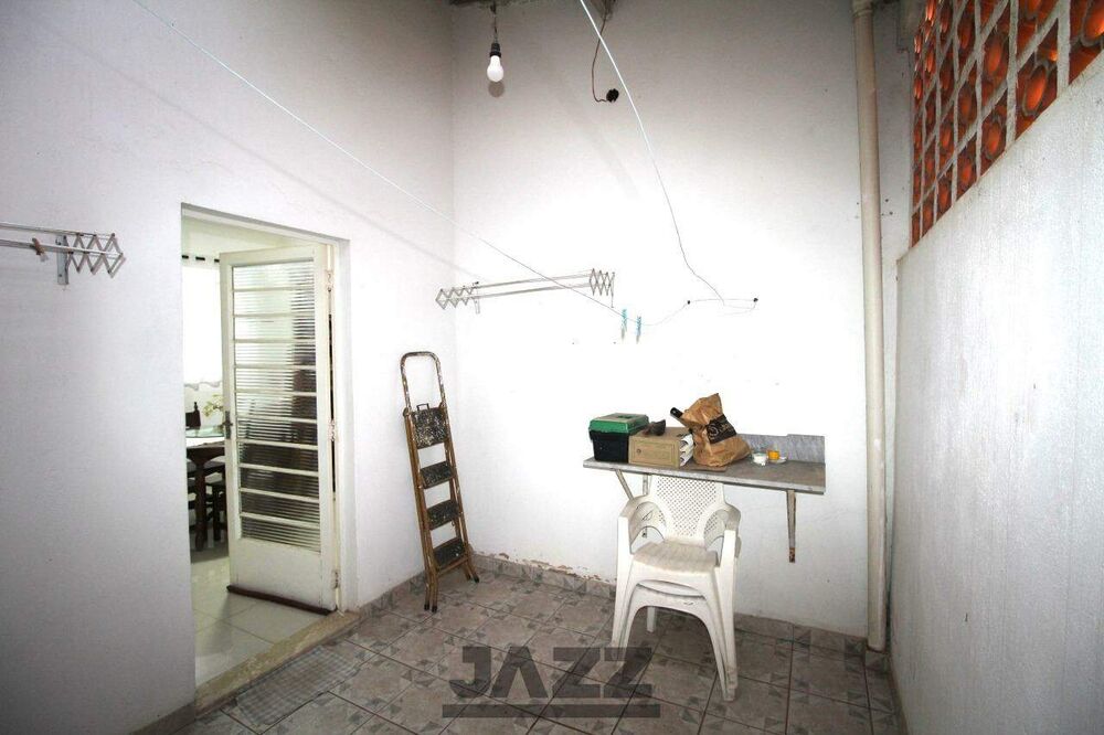 Casa, 3 quartos, 130 m² - Foto 1