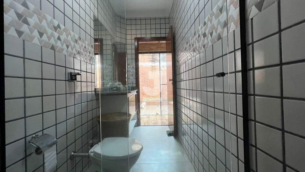 Casa, 3 quartos, 271 m² - Foto 2