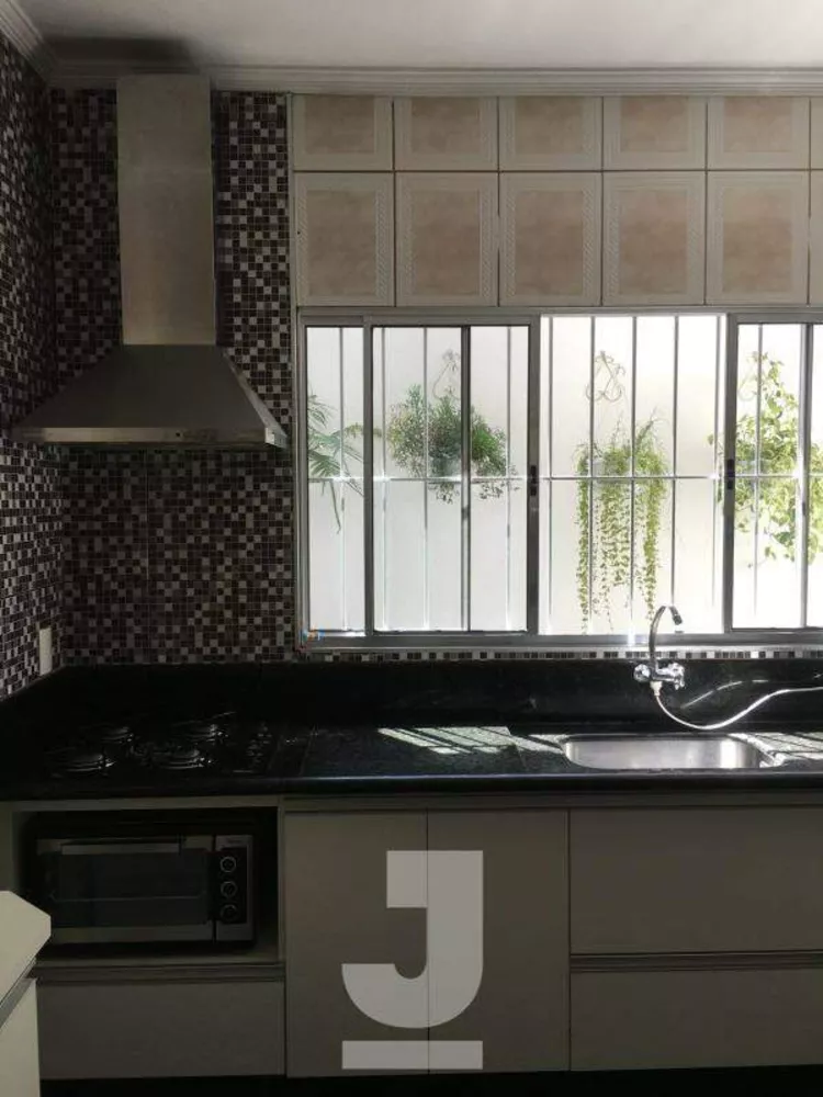 Casa, 3 quartos, 135 m² - Foto 1