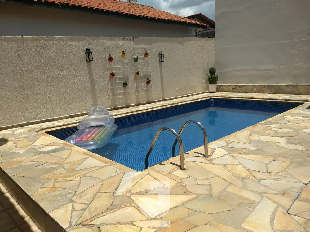 Casa, 3 quartos, 209 m² - Foto 4