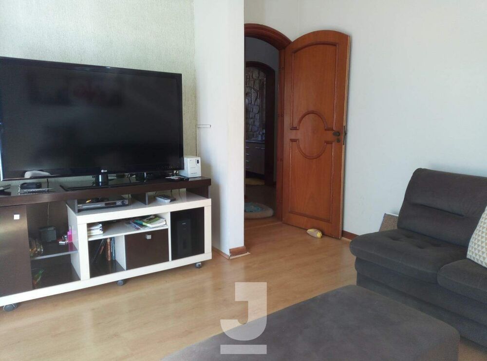 Casa, 4 quartos, 578 m² - Foto 1