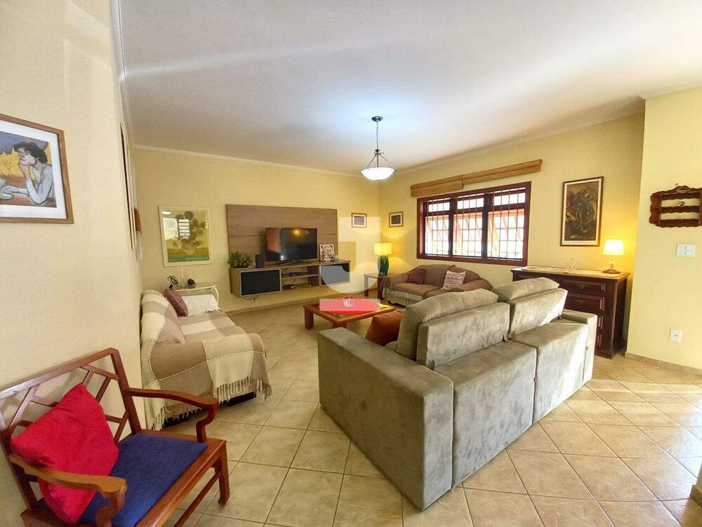 Casa à venda com 4 quartos, 223m² - Foto 6