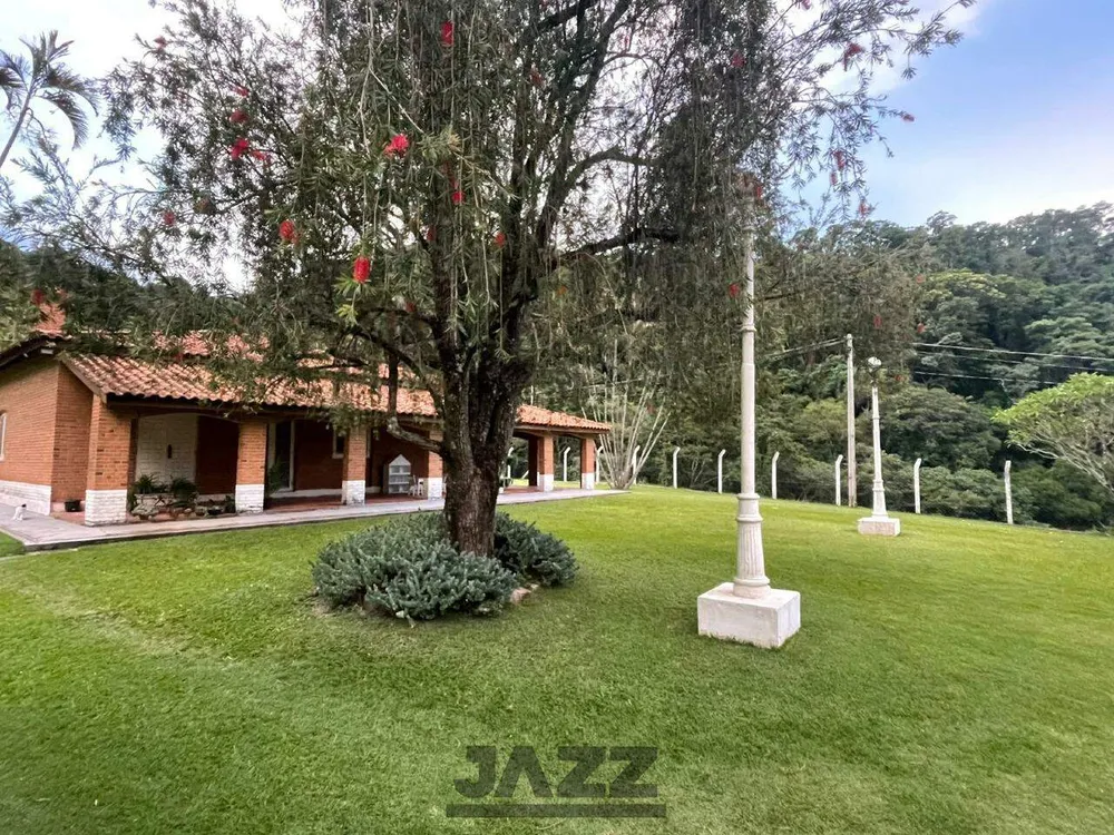 Sítio, 5 quartos, 500 m² - Foto 1