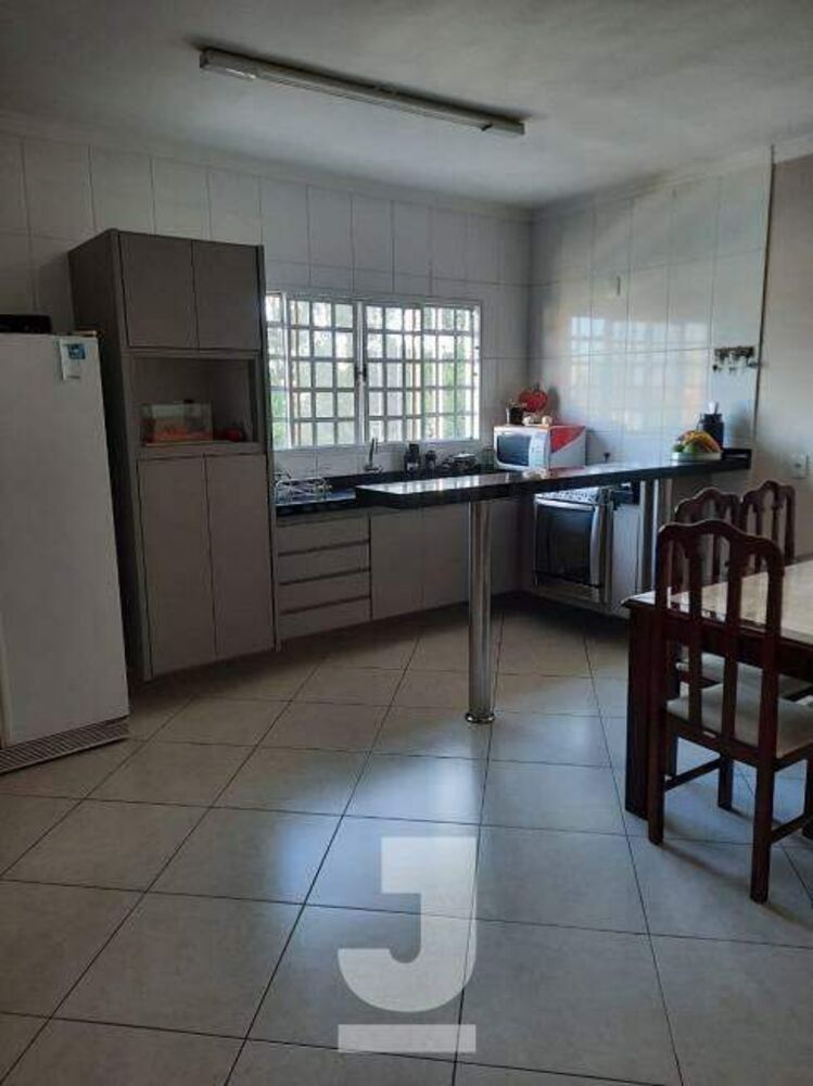 Casa, 3 quartos, 196 m² - Foto 2