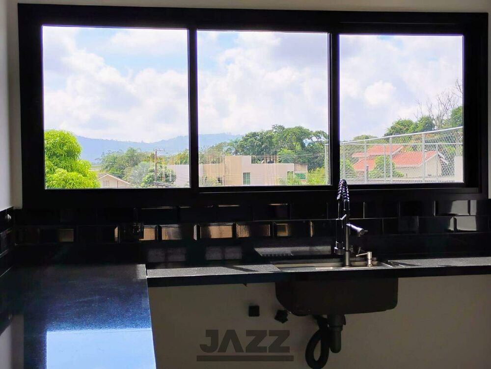 Casa, 3 quartos, 240 m² - Foto 3