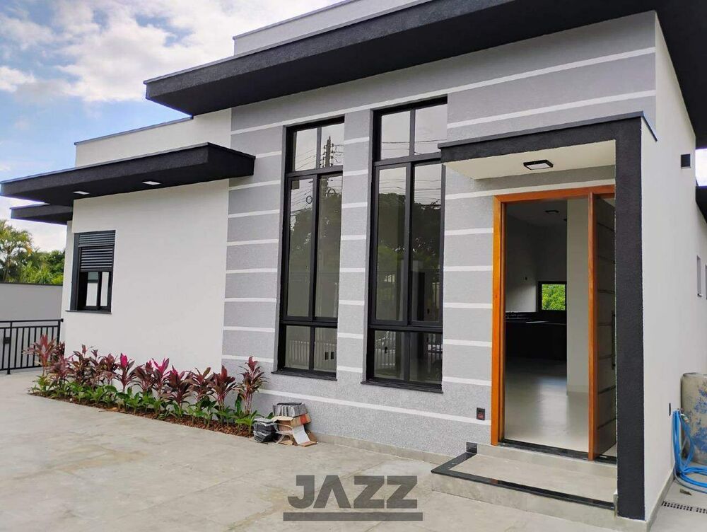 Casa, 3 quartos, 240 m² - Foto 1