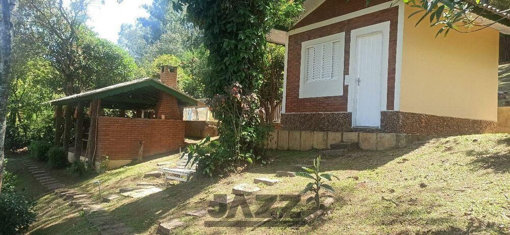 Casa de Condomínio à venda com 4 quartos, 209m² - Foto 3