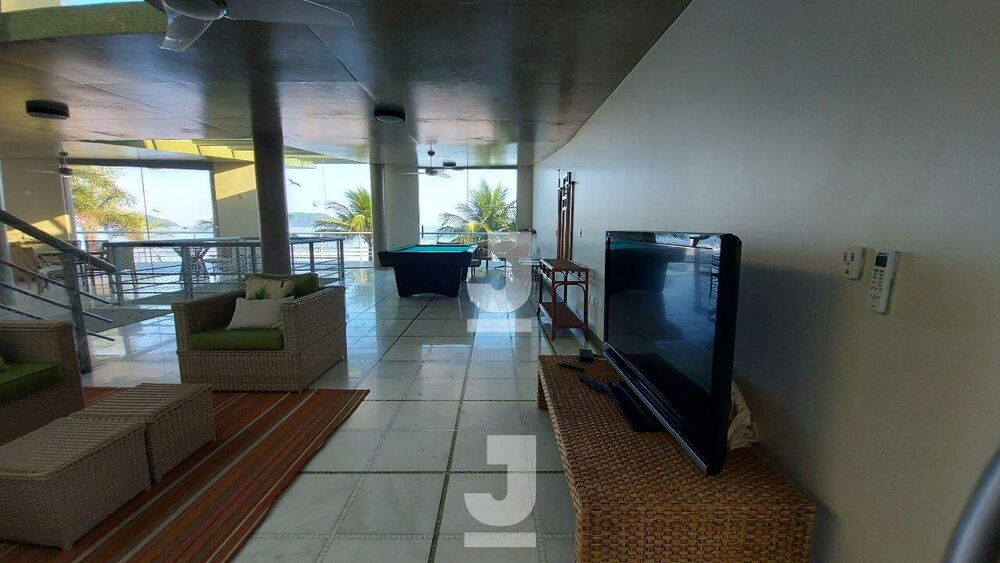 Casa para alugar com 7 quartos, 886m² - Foto 3