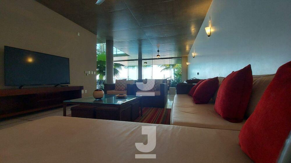 Casa para alugar com 7 quartos, 886m² - Foto 31