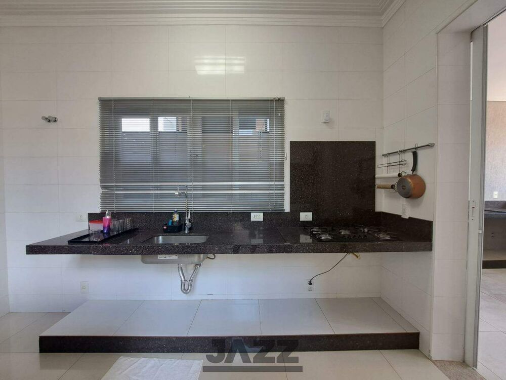 Casa de Condomínio à venda com 3 quartos, 225m² - Foto 8