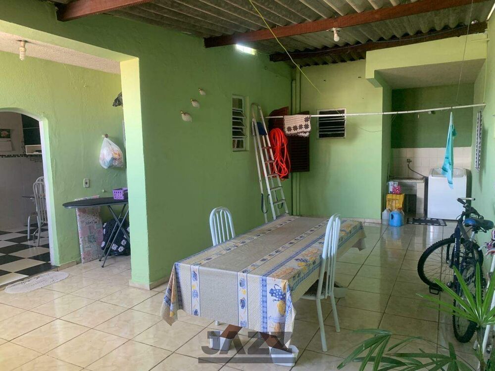 Casa à venda com 2 quartos, 164m² - Foto 6