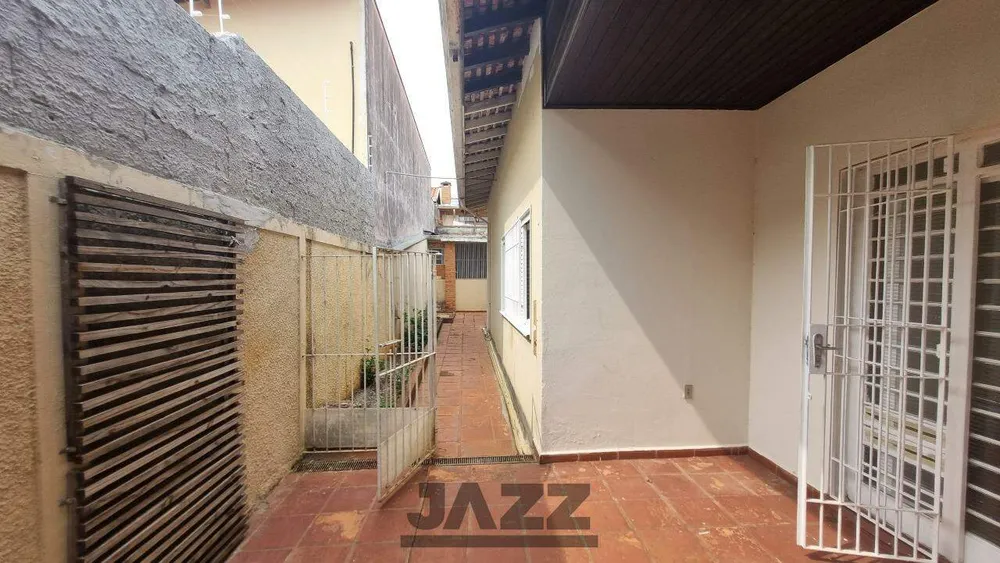 Casa, 3 quartos, 239 m² - Foto 1