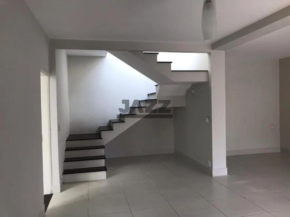 Casa, 3 quartos, 174 m² - Foto 2