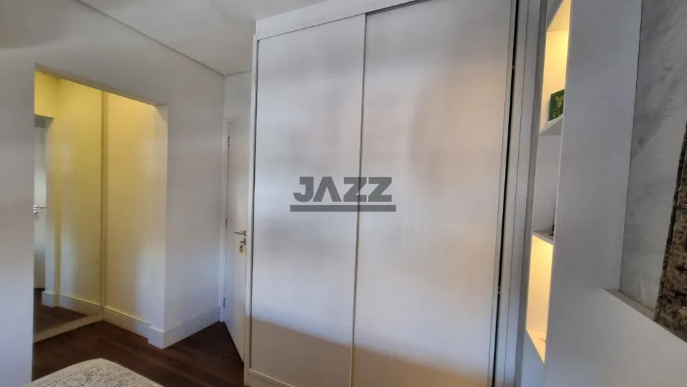 Apartamento, 3 quartos, 213 m² - Foto 1