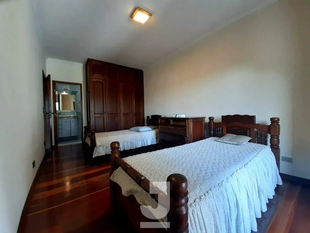 Casa, 3 quartos, 306 m² - Foto 2