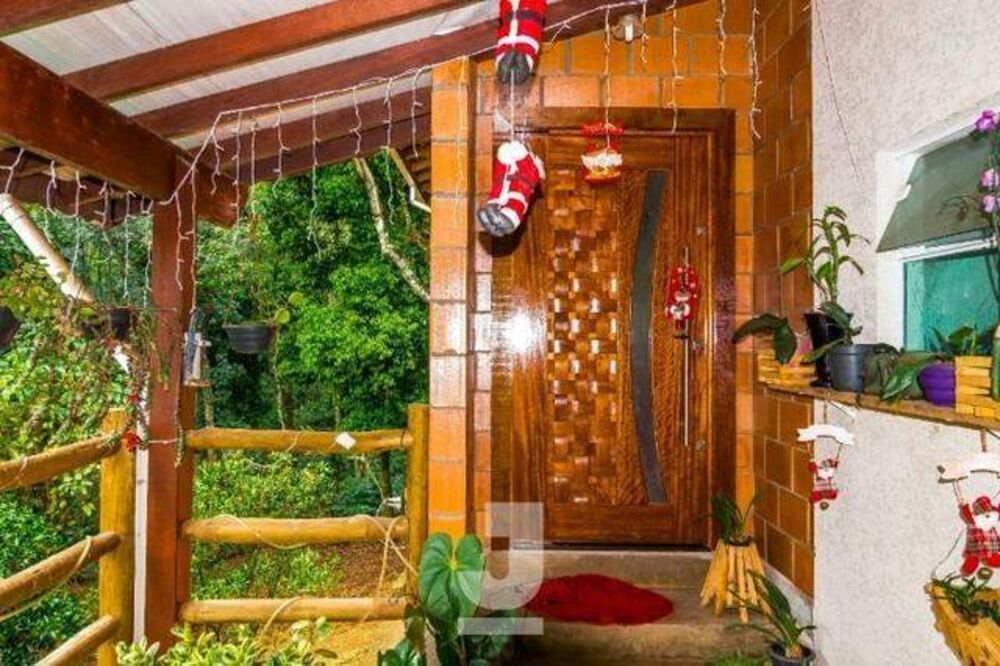 Chácara à venda com 6 quartos, 400m² - Foto 16