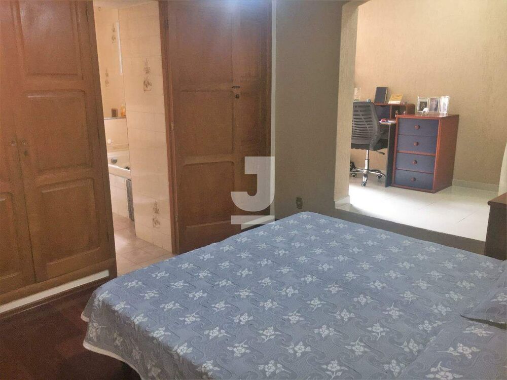 Casa, 3 quartos, 300 m² - Foto 2