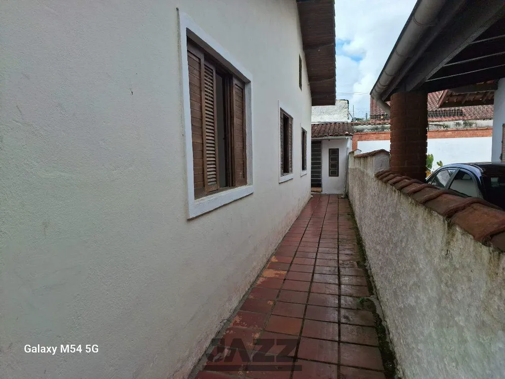 Casa, 3 quartos, 250 m² - Foto 4