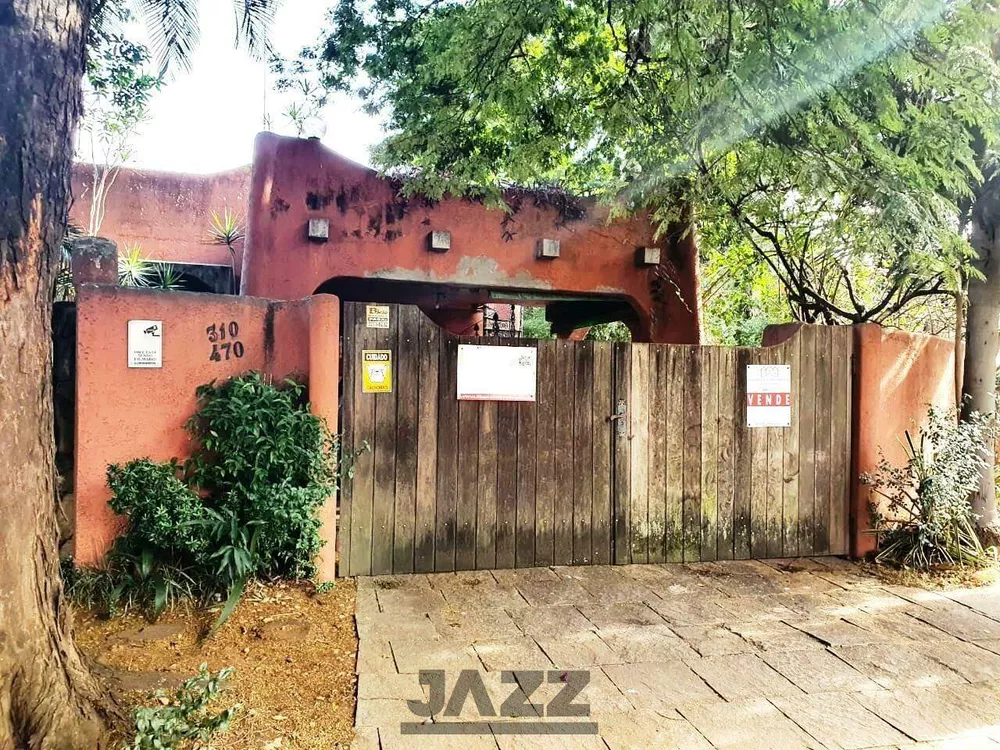 Casa, 4 quartos, 239 m² - Foto 1