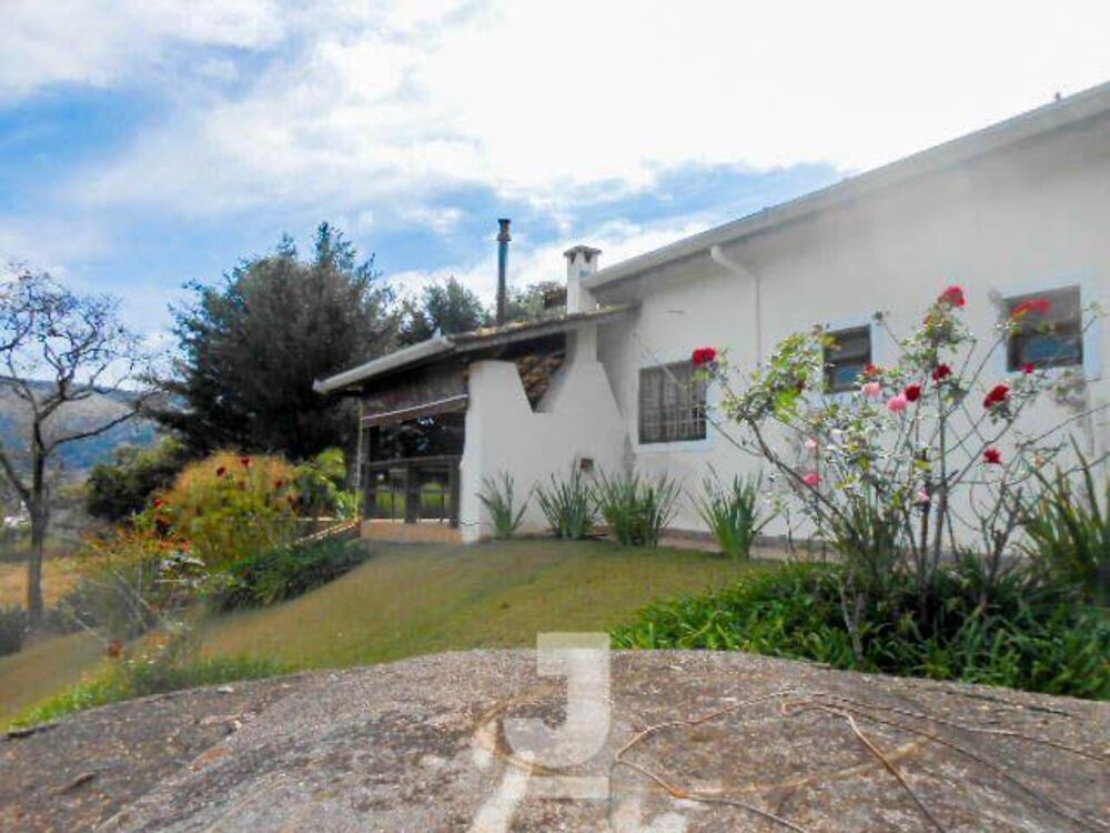 Chácara à venda com 3 quartos, 1100m² - Foto 8